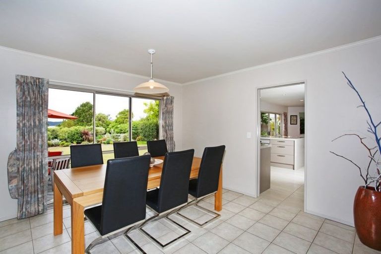 Photo of property in 27 Bayview Drive, Waiuku, 2123