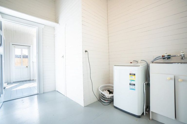 Photo of property in 15a Leeds Street, Milson, Palmerston North, 4414