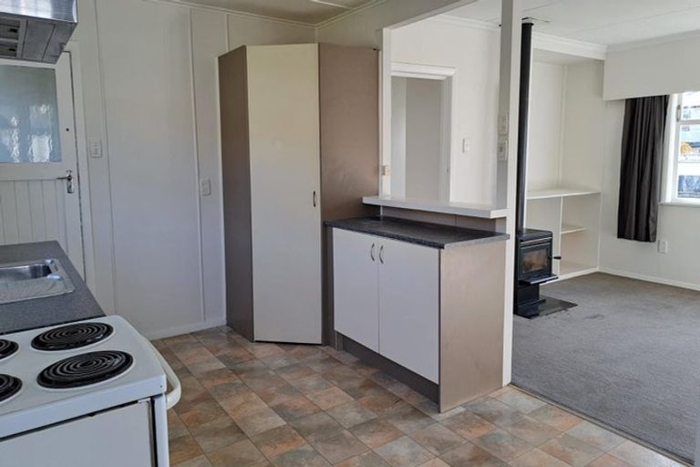 Photo of property in 73 Fraser Street, Wainuiomata, Lower Hutt, 5014