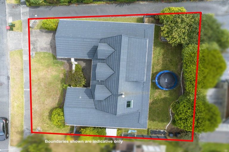 Photo of property in 42 Awanui Drive, Waikanae, 5036