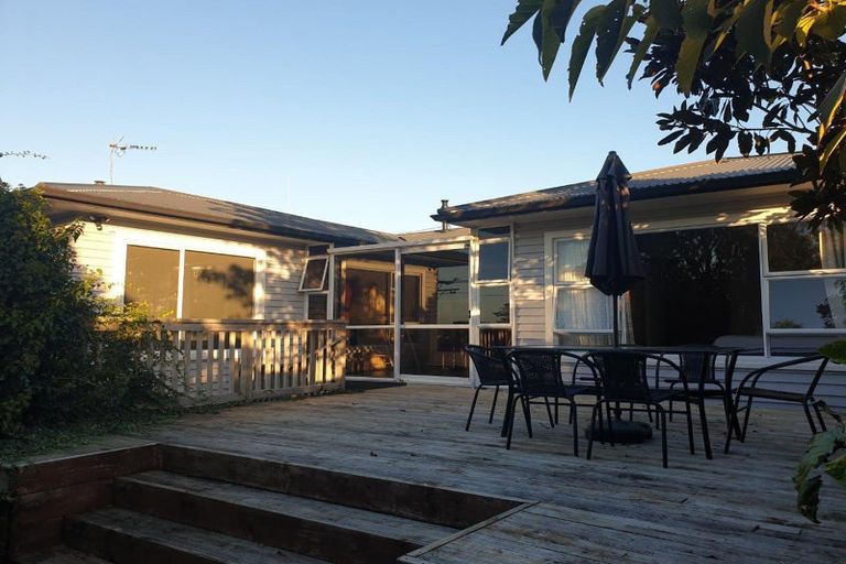 Photo of property in 24 Cowling Road, Hurdon, New Plymouth, 4310