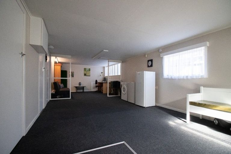 Photo of property in 32 Lismore Street, Strandon, New Plymouth, 4312