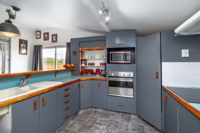 Photo of property in 1 Sedcole Street, Pahiatua, 4910