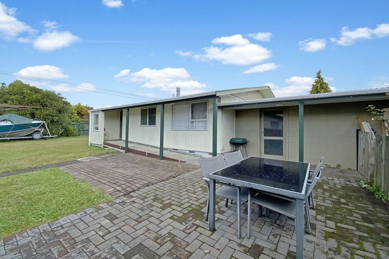 Photo of property in 3b Hannah Road, Hannahs Bay, Rotorua, 3010