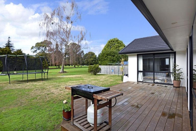 Photo of property in 12 Teece Drive, Motueka, 7120