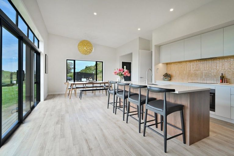 Photo of property in 1409 Taihape Road, Sherenden, Hastings, 4179