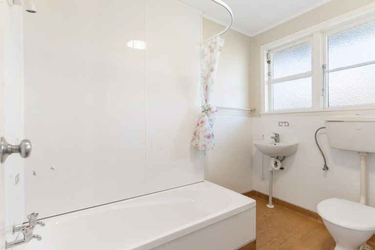 Photo of property in 132 Bayswater Avenue, Bayswater, Auckland, 0622