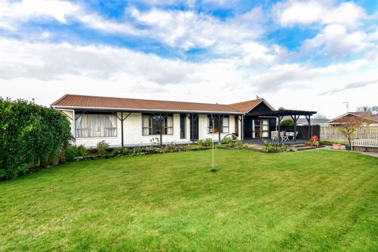 Photo of property in 11 Torlesse Crescent, Darfield, 7510