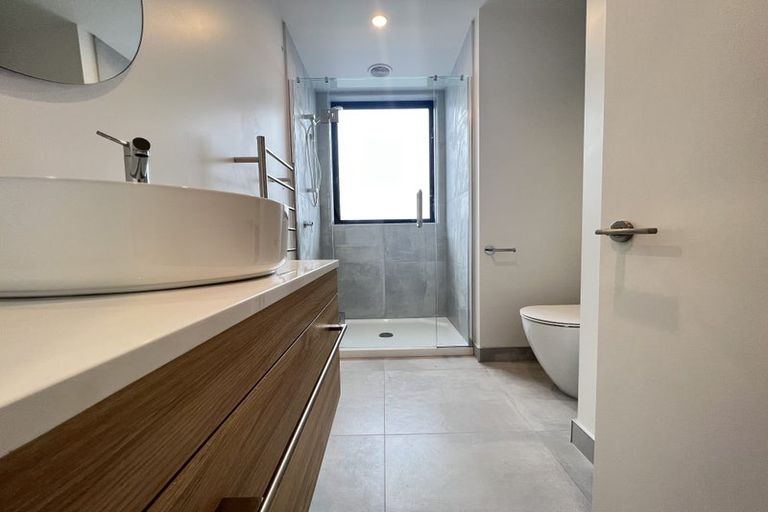 Photo of property in 3/260 Lincoln Road, Addington, Christchurch, 8024
