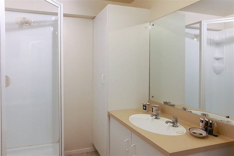 Photo of property in 98 Te Haumi Drive, Paihia, 0200