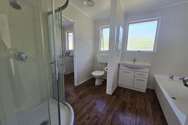 Photo of property in 35 Waite Street, Featherston, 5710