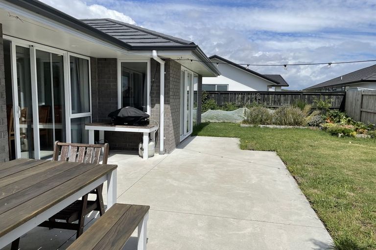 Photo of property in 12 Farrier Street, Papamoa, 3118