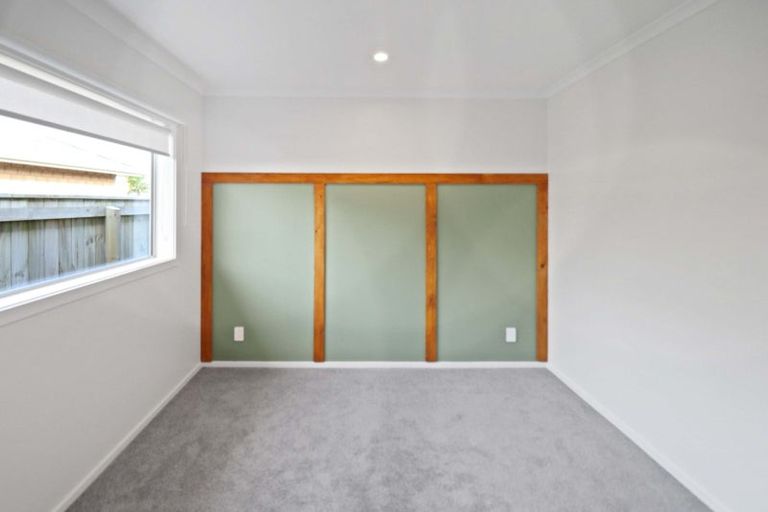Photo of property in 4 Martha Turnell Crescent, Manor Park, Lower Hutt, 5019