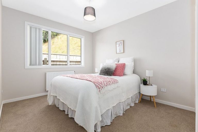 Photo of property in 47 Banks Boulevard, Whitby, Porirua, 5024