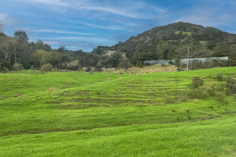 Photo of property in 3132 Kaipara Coast Highway, Glorit, Warkworth, 0984