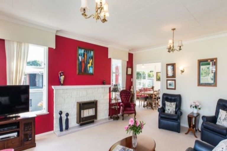 Photo of property in 8 Kensington Mews, Hokowhitu, Palmerston North, 4410