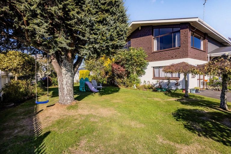 Photo of property in 71 Fantham Street, Hawera, 4610