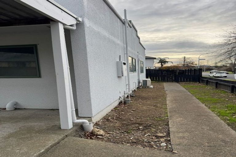 Photo of property in 132 Gadsby Road, Favona, Auckland, 2024