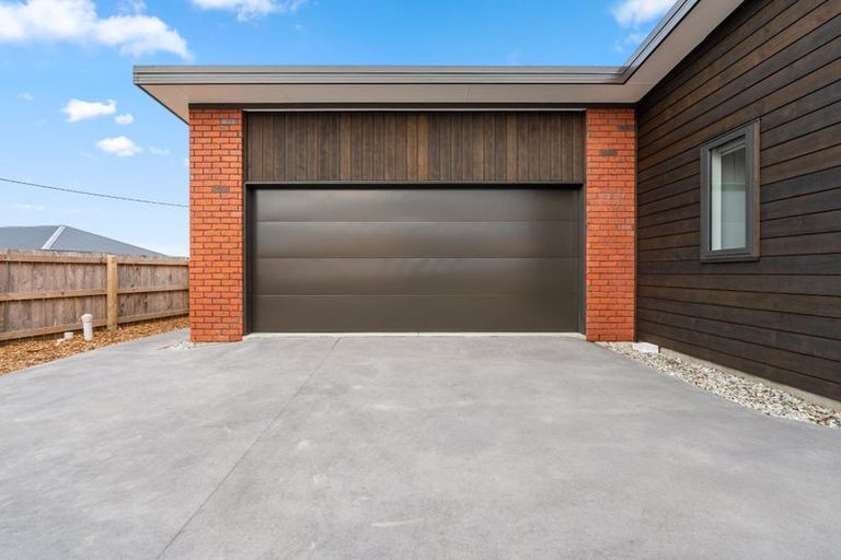 Photo of property in 109 Severn Street, Clifton, Invercargill, 9812