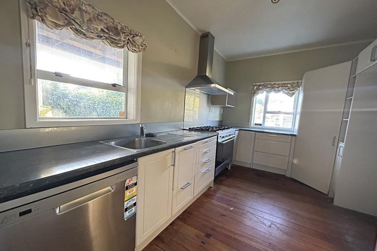Photo of property in 7 Pempsey Street, Silverstream, Upper Hutt, 5019