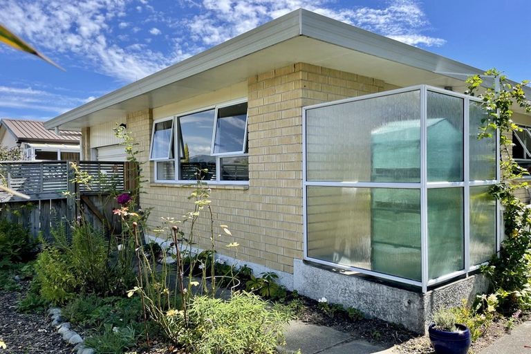 Photo of property in 22 Golf Road, Tahunanui, Nelson, 7011