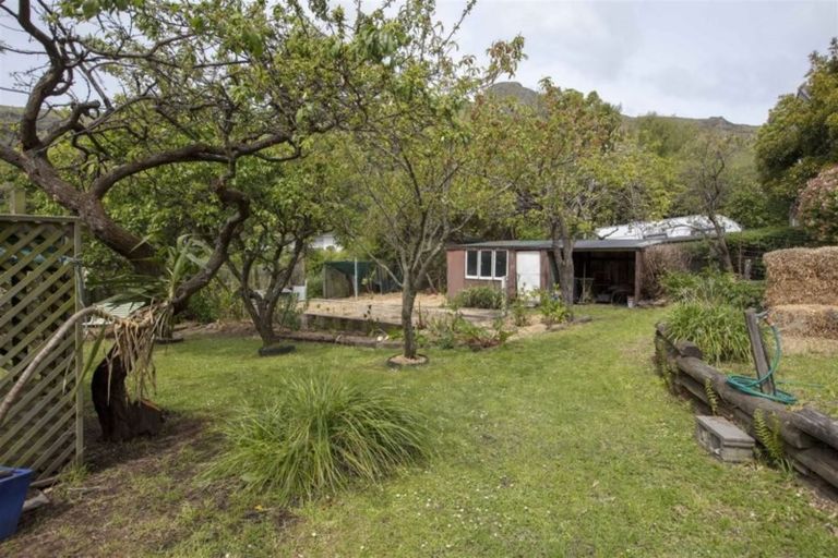 Photo of property in 63 Flinders Road, Heathcote Valley, Christchurch, 8022