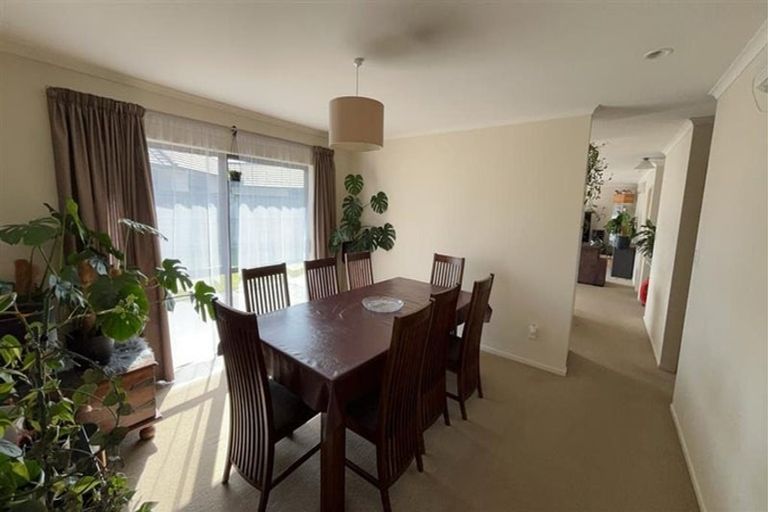 Photo of property in 62 Aquila Crescent, Rototuna North, Hamilton, 3210