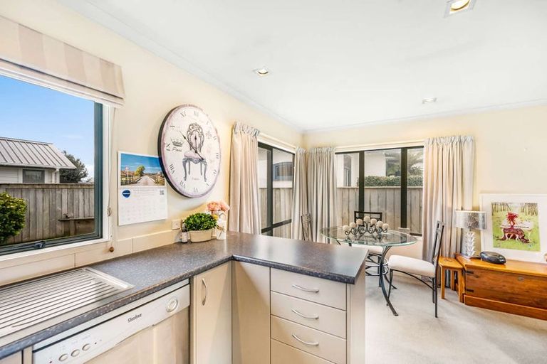 Photo of property in 800 Princes Street, Parkvale, Hastings, 4122