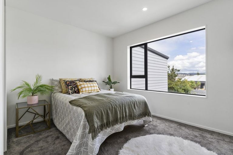 Photo of property in 1/68 Smythe Road, Henderson, Auckland, 0612
