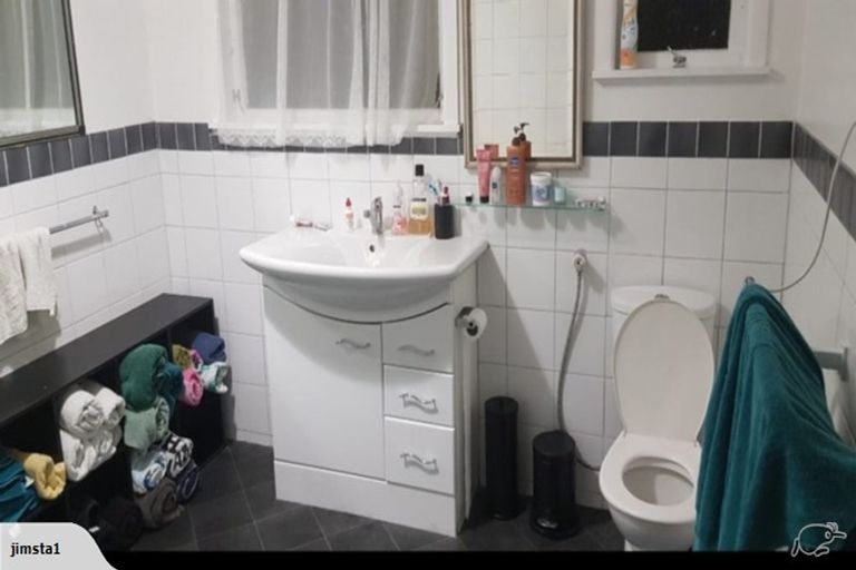 Photo of property in 6 Lynwood Place, Chedworth, Hamilton, 3210