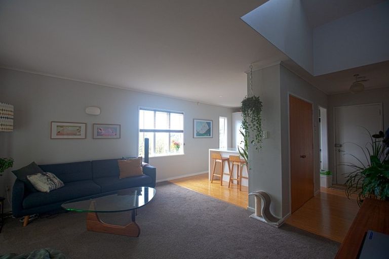 Photo of property in 1/185 Cecil Road, Wilton, Wellington, 6012