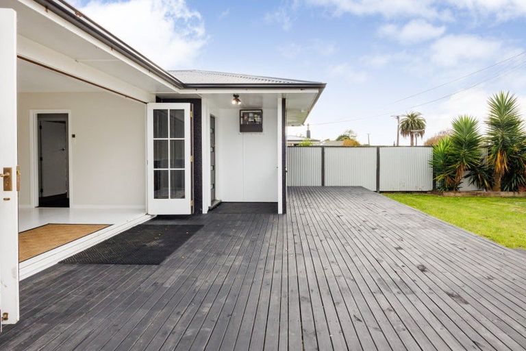 Photo of property in 11 Kettle Avenue, Awapuni, Palmerston North, 4412