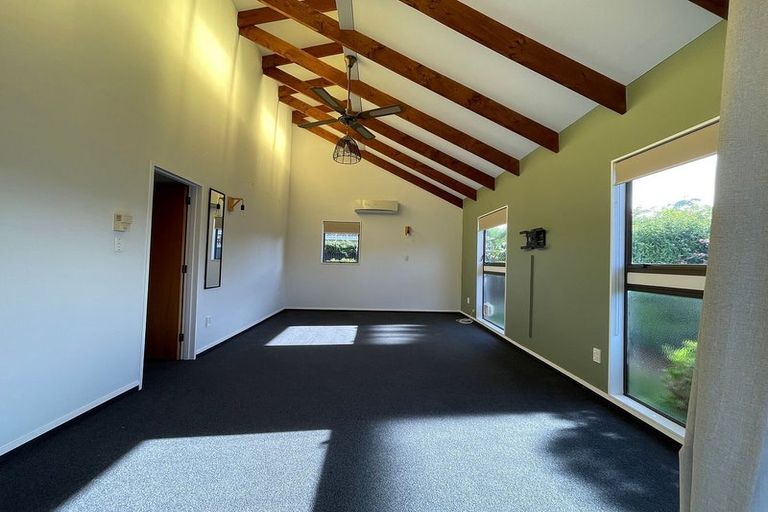 Photo of property in 1/50a Avenue Road, Greenmeadows, Napier, 4112