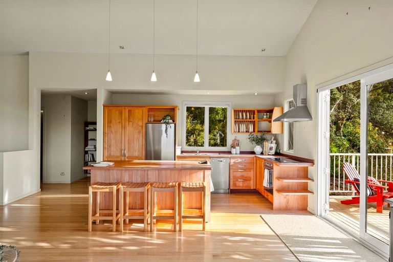 Photo of property in 87 M Greenwood Road, Leigh, 0972