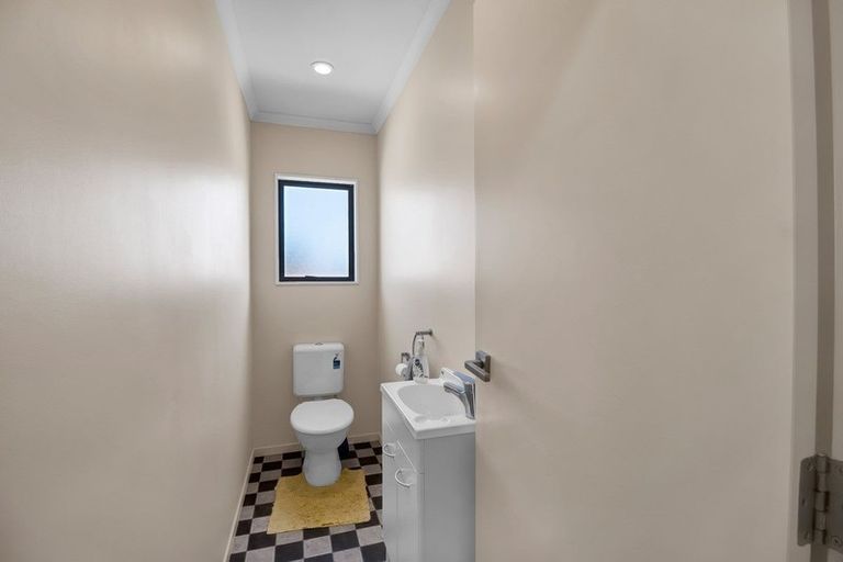 Photo of property in 81a Oranga Street, Westown, New Plymouth, 4310