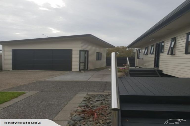 Photo of property in 27 Carina Way, Whitianga, 3510