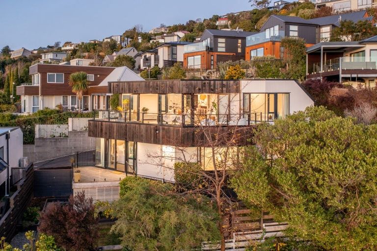 Photo of property in 1/8 Lookaway Place, Huntsbury, Christchurch, 8022