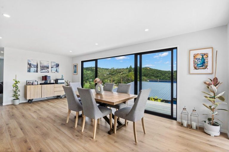 Photo of property in 11 Rihi Paea Rise, Ngunguru, 0173