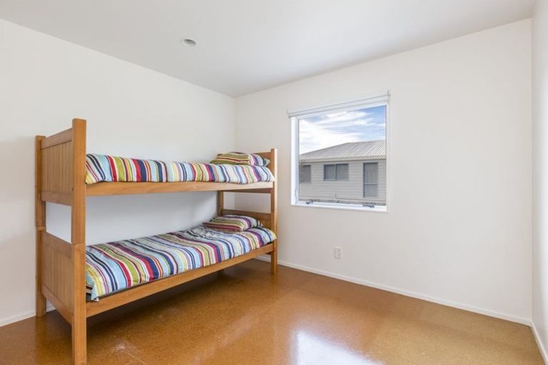 Photo of property in 12 North West Anchorage, Omaha, 0986