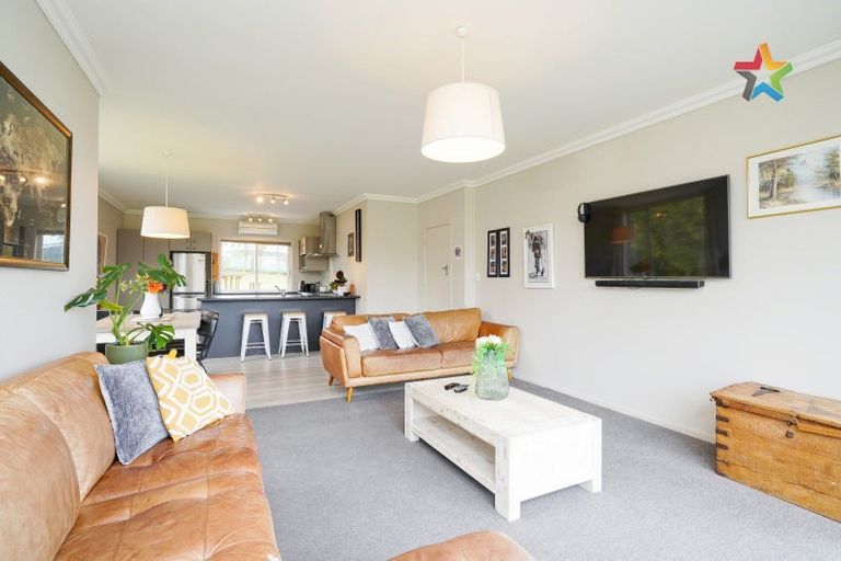 Photo of property in 27 Main Street, Otautau, 9610