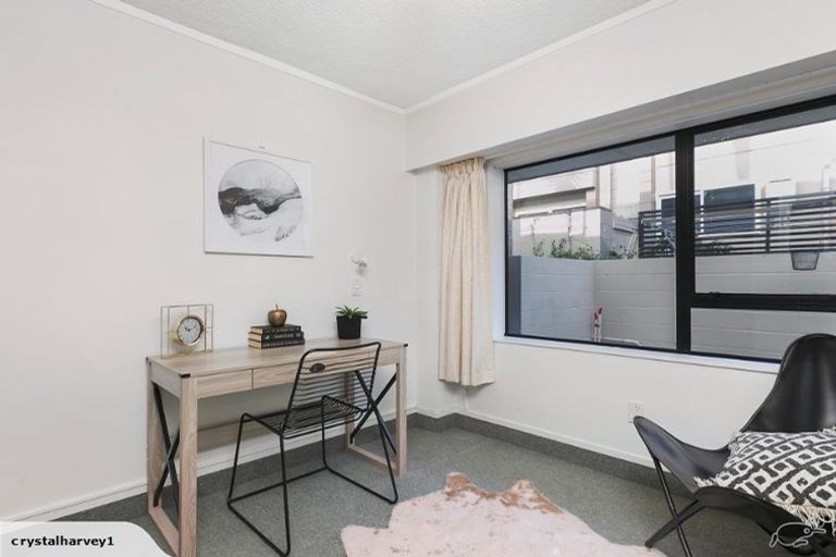 Photo of property in 22a The Mall, Mount Maunganui, 3116