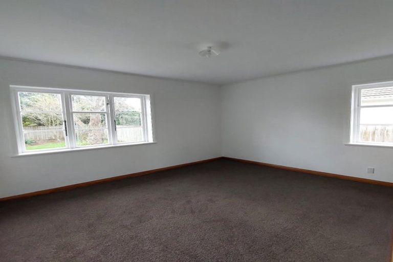 Photo of property in 15 Park Road, West End, Palmerston North, 4412