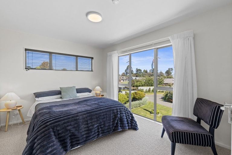 Photo of property in 12 Cotswolds Close, Otamatea, Whanganui, 4500