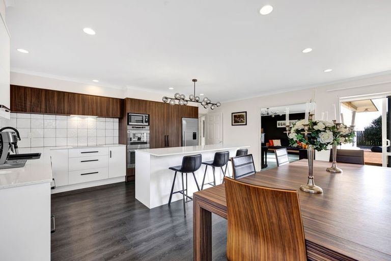 Photo of property in 6 Edna Wills Place, Hawera, 4610