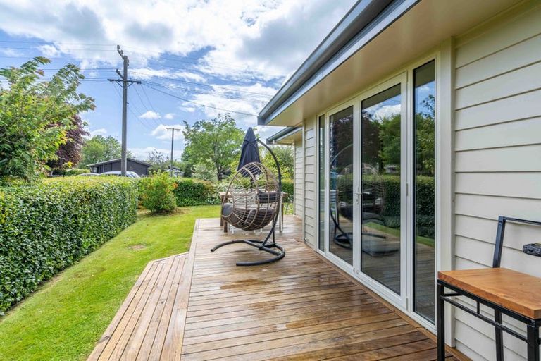 Photo of property in 42 Newburn Street, Waikaia, 9778