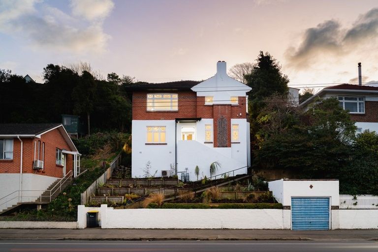 Photo of property in 104 Forbury Road, Saint Clair, Dunedin, 9012