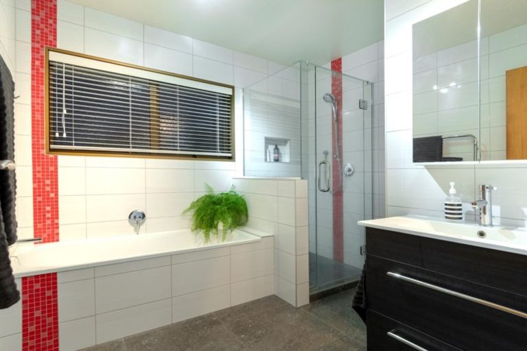 Photo of property in 70 Crawford Road, Minden, Tauranga, 3171