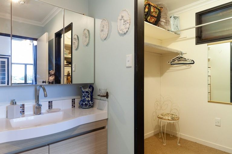 Photo of property in 3 Doone Street, Lynmouth, New Plymouth, 4310