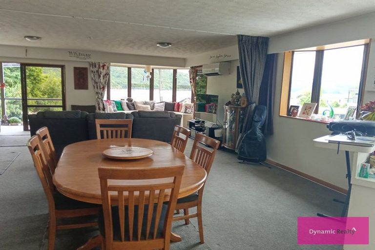 Photo of property in 318 Waikawa Road, Waikawa, Picton, 7220