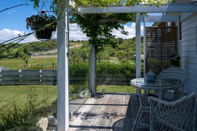 Photo of property in 17 Pukeko Way, Kinloch, Taupo, 3377